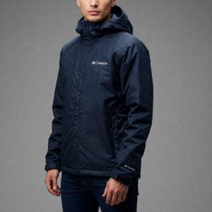 Men's Columbia Omni-Heat jacket resisting water, illustrating its weather protection capabilities. Illustration 4: